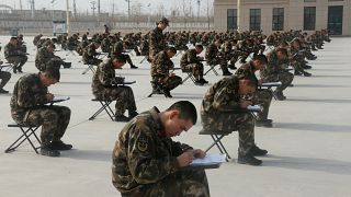 Çin'in Doğu Türkistan'da görevlendireceği paramiliter güçler