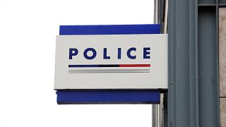 Fransa'da Kanadalı turiste tecavüz eden iki polise 7 yıl hapis cezası