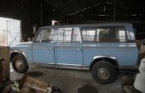 شاهد: سيارة ديكتاتور رومانيا السابق للبيع في مزاد علني.. ولا مشتر