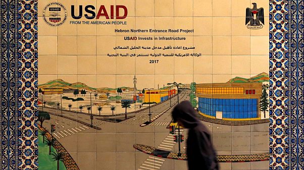 وقف مساعدات الوكالة الأمريكية للتنمية في الضفة الغربية المحتلة وقطاع غزة وقف مساعدات الوكالة الأمريكية للتنمية في الضفة الغربية المحتلة وقطاع غزة
