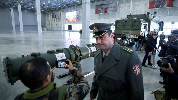 EUA suspendem acordo nuclear com a Rússia EUA suspendem acordo nuclear com a Rússia
