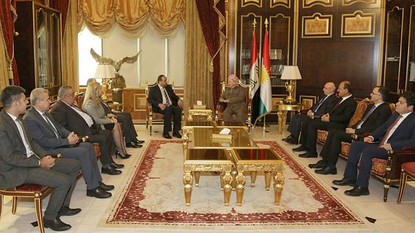 بارزانی با هیئتی از مخالفان سوریه دیدار کرد بارزانی با هیئتی از مخالفان سوریه دیدار کرد