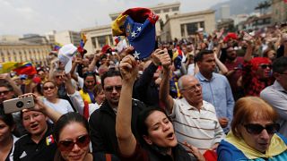 Ante la crisis de poder, Maduro propone adelantar las legislativas a este año