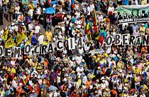 Proteste in Venezuela contro Maduro. Generale si schiera con Guaidó