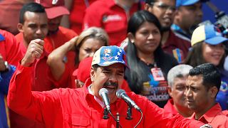 Venezuela: Maduro'dan erken seçim teklifi; Guaido'dan insani yardım haberi