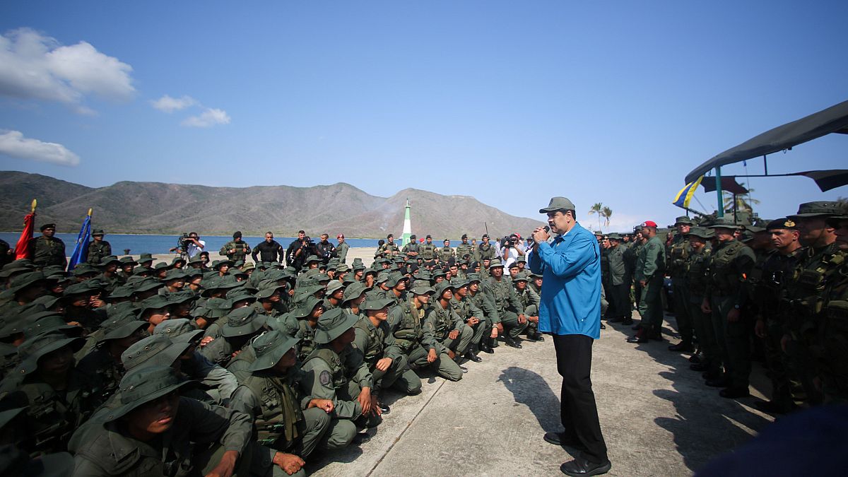 Staatschef Nicolás Maduro warnt vor einem möglichen Bürgerkrieg