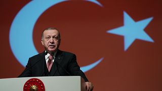 إردوغان خلال إلقائه كلمة في الأكاديمية العسكرية التركية في أنقرة