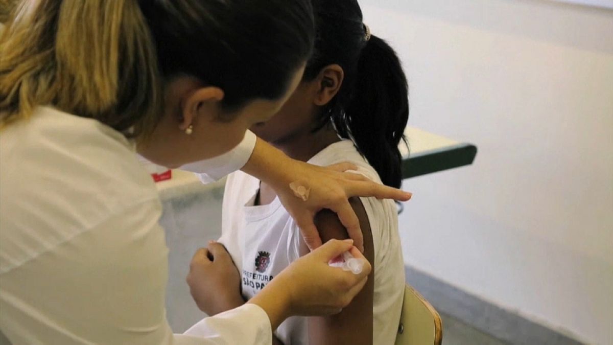La OMS defiende la vacuna contra el virus del papiloma humano 