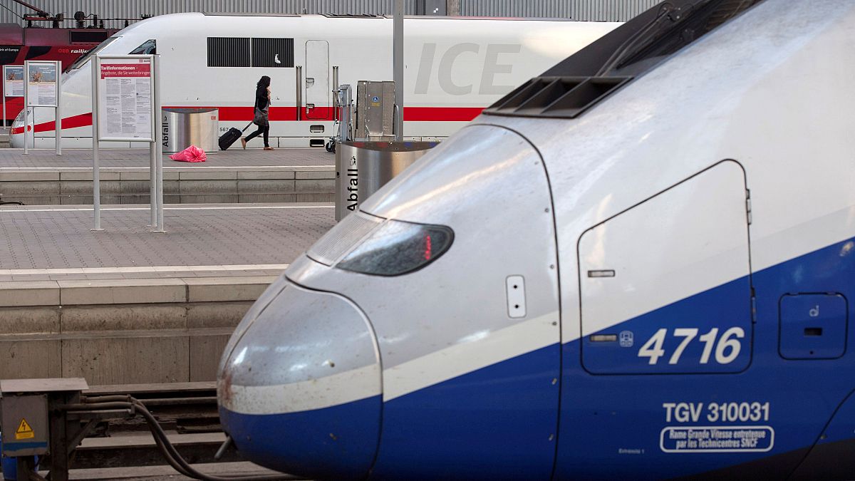 Olaszország visszaléphet a Torinót Lyonnal összekötő nagysebességű vasút megépítésétől 