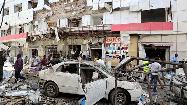 Взрыв в Могадишо: погибли более 10 человек Взрыв в Могадишо: погибли более 10 человек