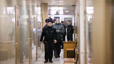 Wegen "Extremismus": Zeuge Jehovas muss in Russland 6 Jahre einsitzen