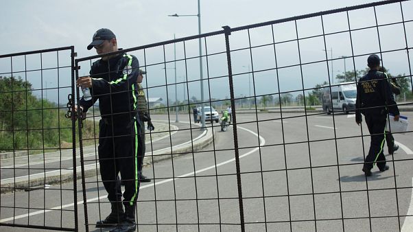 Maduro nem engedi be a 60 tonnányi élelmiszersegélyt Venezuelába Maduro nem engedi be a 60 tonnányi élelmiszersegélyt Venezuelába