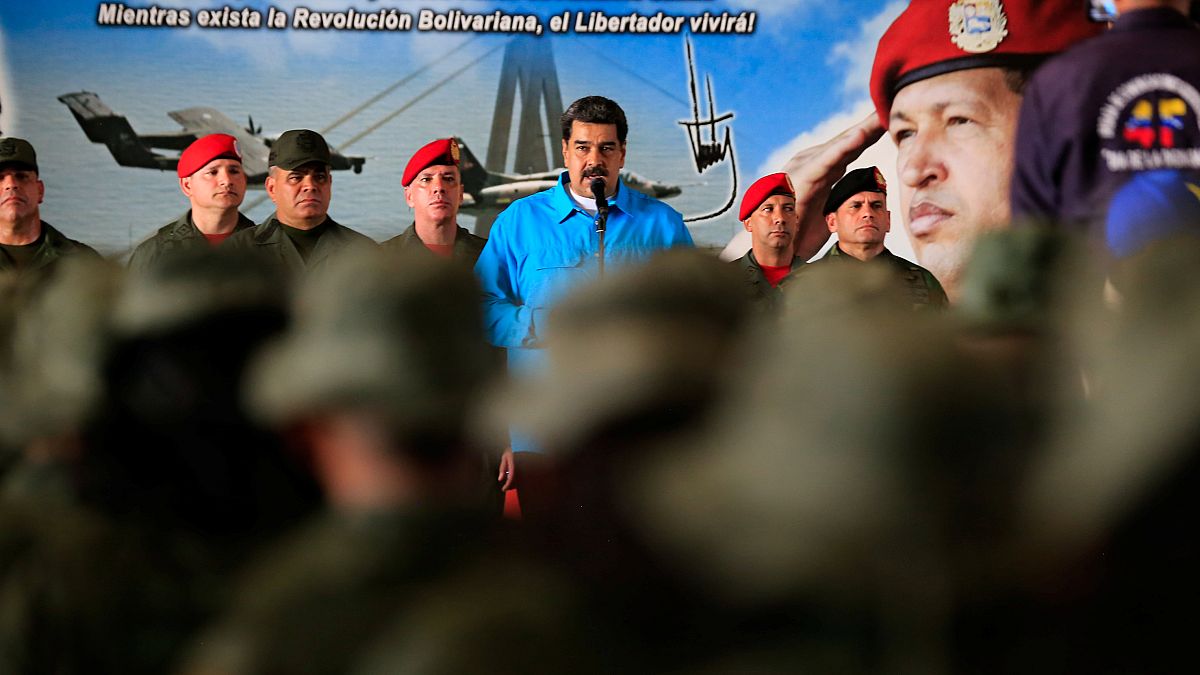 ¿Por qué la lealtad de los militares es clave en el conflicto en Venezuela?