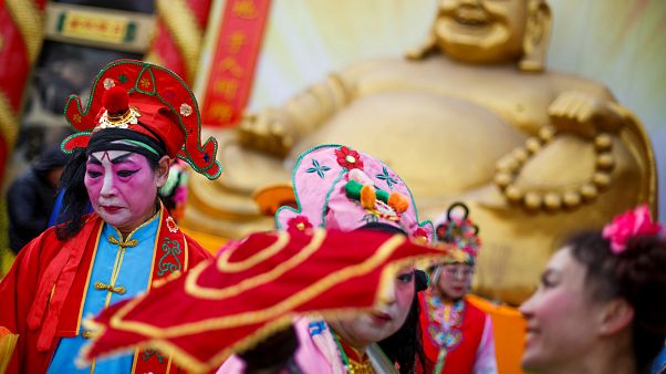 Comunidades chinesas celebram Ano Novo Comunidades chinesas celebram Ano Novo