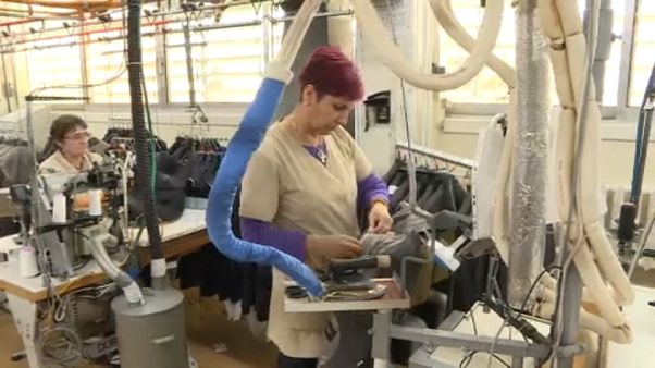 Μισθοί και συντάξεις πείνας στην Βουλγαρία Μισθοί και συντάξεις πείνας στην Βουλγαρία