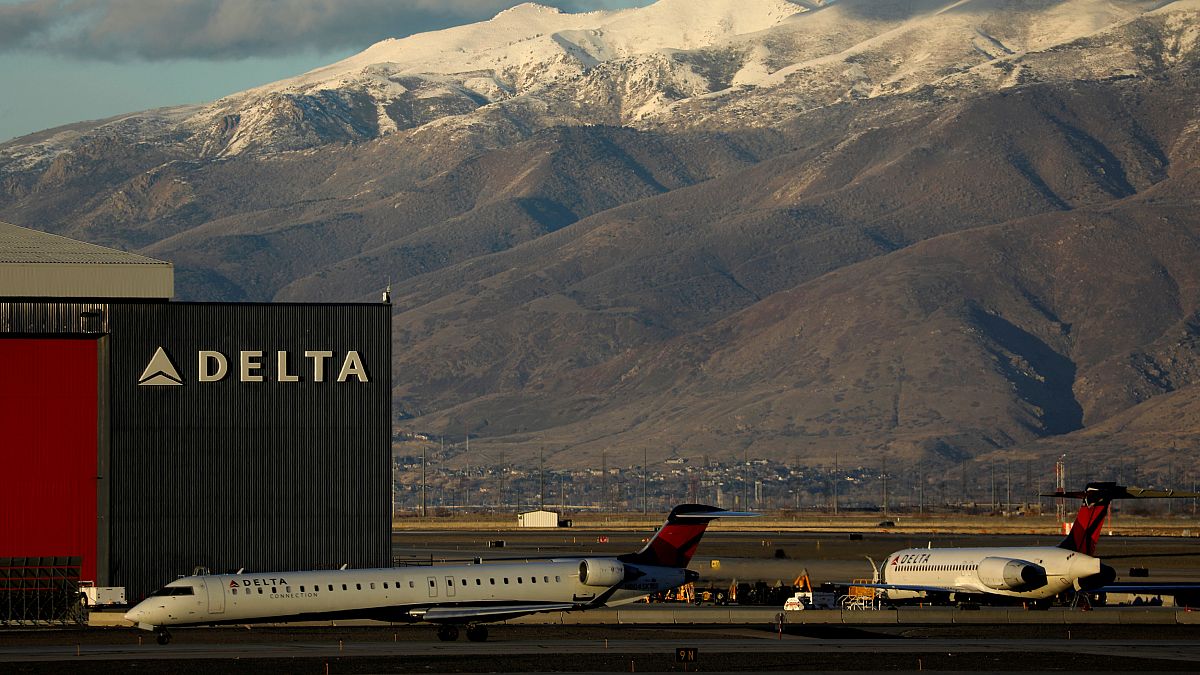 A Delta AIrlines plane at Salt Lake City airport