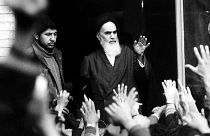 Ayetullah Ruhullah Humeyni, Şubat 1979 (arşiv)