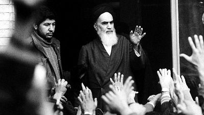 Ayetullah Ruhullah Humeyni, Şubat 1979 (arşiv) 