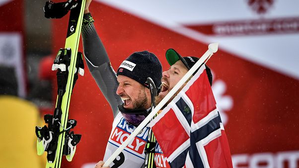 Noruegueses dominam Mundial de esqui alpino Noruegueses dominam Mundial de esqui alpino