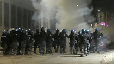 Guerriglia anarchica a Torino, il Questore: "solidarietà eversiva"