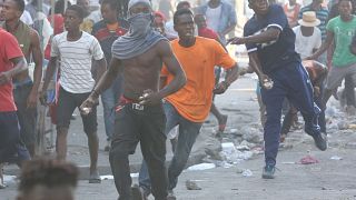 شاهد: مظاهرات وأعمال شغب في هايتي احتجاجاً على الفساد