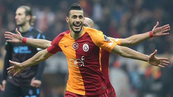 Haftanın kritik maçında Galatasaray Trabzonspor'u 3 golle geçti: 3-1 Haftanın kritik maçında Galatasaray Trabzonspor'u 3 golle geçti: 3-1