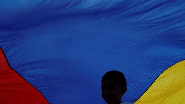 Guaidó a Maduro: "es de genocidas bloquear la ayuda a Venezuela" Guaidó a Maduro: "es de genocidas bloquear la ayuda a Venezuela"