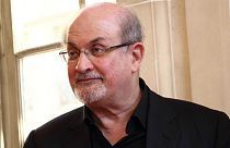 سلمان رشدی: دیگر نمی‌خواهم پنهانی زندگی کنم