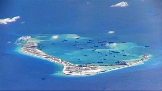 Amerikai hadihajók tűntek fel a Dél-kínai-tengeren