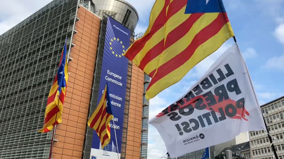 Суд над каталонцами: реакция в Брюсселе