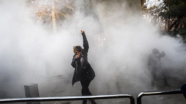 "Trump me lastimó a mí y a mi familia, luego robó mi foto para culpar Irán" "Trump me lastimó a mí y a mi familia, luego robó mi foto para culpar Irán"