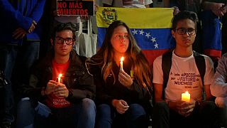 Los estudiantes venezolanos recuerdan a sus compañeros caídos