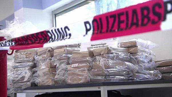 Großer Kokain-Prozess: Acht Männer stehen vor Gericht Großer Kokain-Prozess: Acht Männer stehen vor Gericht