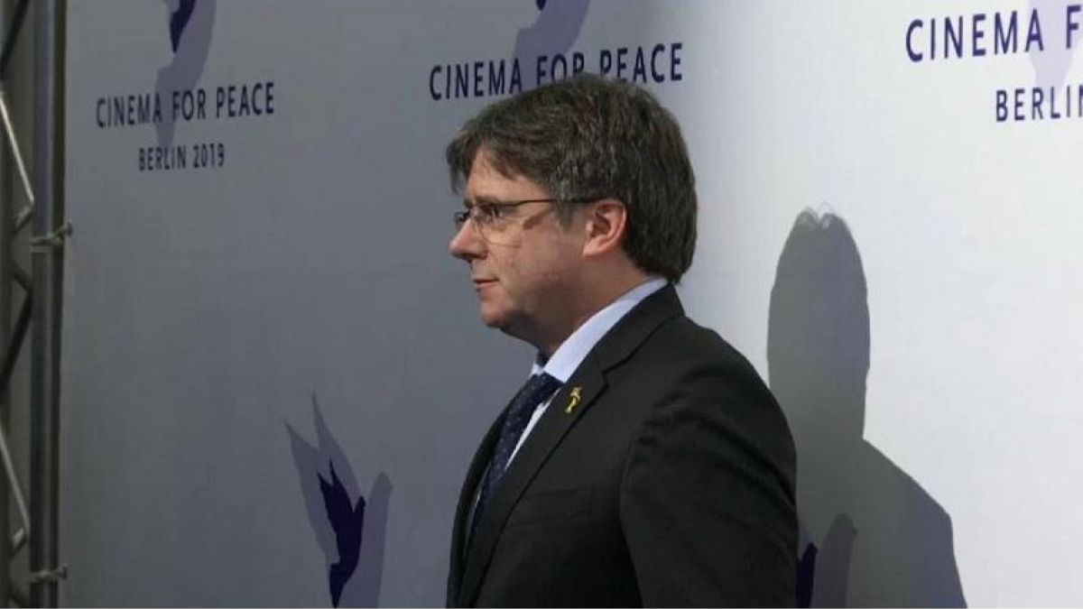 'Two Catalonias'  filmmakers hand back award given by Carles Puigdemont 