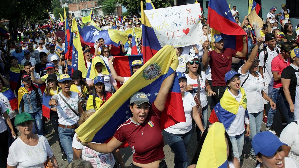 مبعوث واشنطن لفنزويلا: إن "عاصفة تختمر" داخل حكومة مادورو ستؤدي للإطاحة به