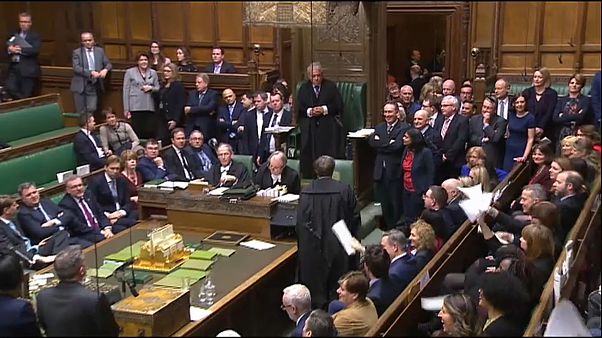 Brexit: Αυξάνεται η πίεση στην Μέι Brexit: Αυξάνεται η πίεση στην Μέι