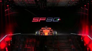 F1: Ferrari, svelata la nuova monoposto SF90