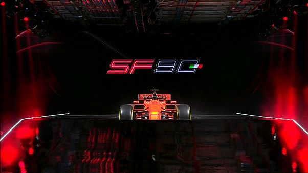 "Феррари" представила новую SF90 "Феррари" представила новую SF90