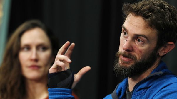 Dağ aslanını boğarak öldüren Kauffman yaşadıklarını anlattı Dağ aslanını boğarak öldüren Kauffman yaşadıklarını anlattı