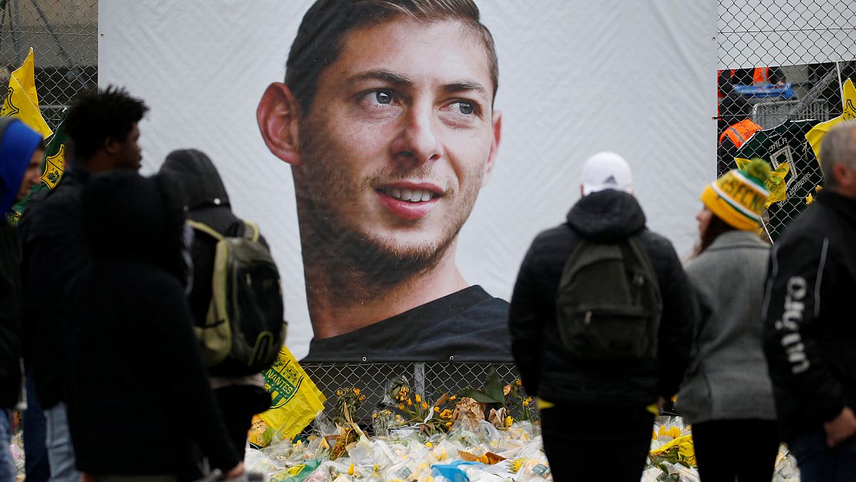 Watch again: Emiliano Sala's funeral takes place in his Argentinian home town
