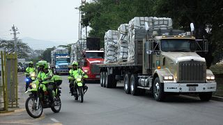 Guaidó gibt Soldaten sieben Tage, um humanitäre Hilfe ins Land zu lassen