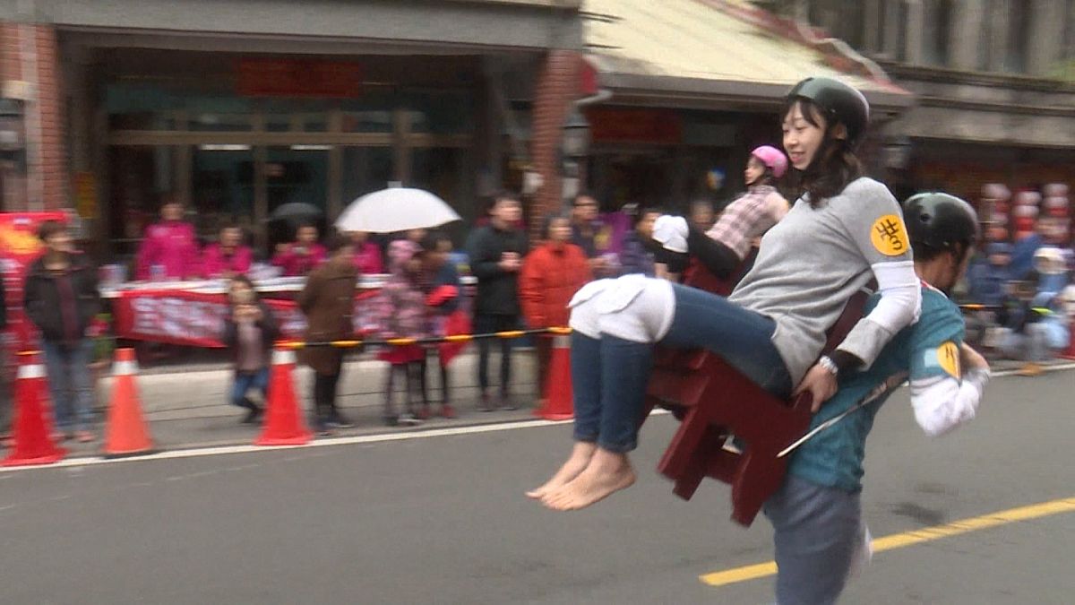 سباق حمل الزوجات في تايوان