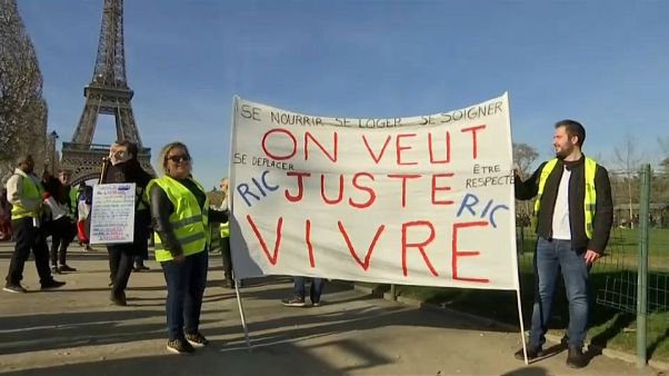 Γαλλία: Τρεις μήνες Κίτρινα Γιλέκα Γαλλία: Τρεις μήνες Κίτρινα Γιλέκα