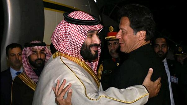 Pakistan ve Suudi Arabistan arasında 20 milyar dolarlık yatırım anlaşması Pakistan ve Suudi Arabistan arasında 20 milyar dolarlık yatırım anlaşması