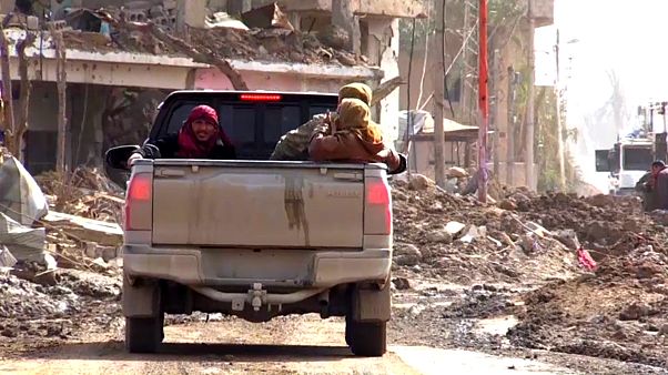 Entscheidungsschlacht um letzte Hochburg der IS-Miliz in Syrien Entscheidungsschlacht um letzte Hochburg der IS-Miliz in Syrien
