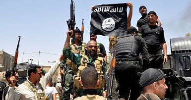 تقرير: مقاتلو داعش الذين يهزمون في سوريا عبروا بالمئات إلى العراق ...