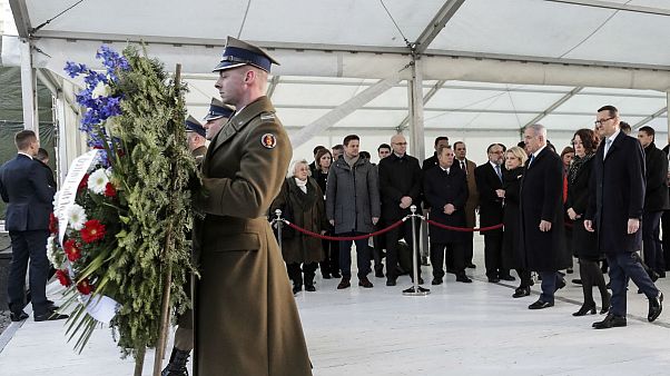 نخست وزیران اسرائیل و لهستان در مراسم یادبود قربانیان هولوکاست نخست وزیران اسرائیل و لهستان در مراسم یادبود قربانیان هولوکاست