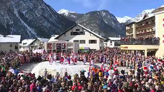 Ausztriában is karneválokkal búcsúztatják a telet