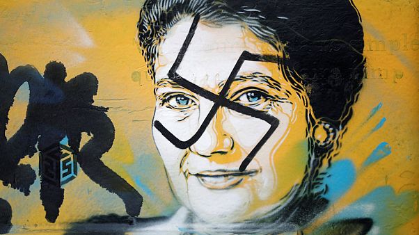Fransa'da 'Siyonizm karşıtlığının' anti-semitizm gibi cezalandırılması için kanun teklifi Fransa'da 'Siyonizm karşıtlığının' anti-semitizm gibi cezalandırılması için kanun teklifi
