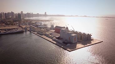 Angola hükümeti yabancı yatırımı artırmayı amaçlıyor